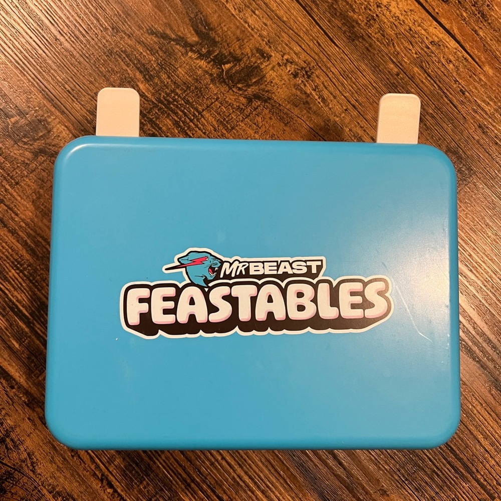 MrBeast Feastables Blue Lunch Box